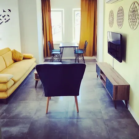 Apartamento Nazlican Apart 6 *